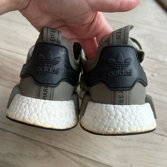 adidas gazelle silver green womens Adidas NMD R1 Trace Cargo